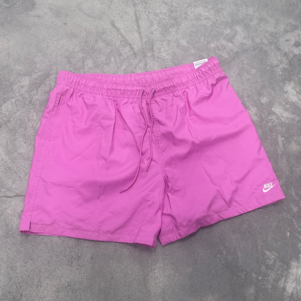 Nike MENS XXL NWT pink shorts